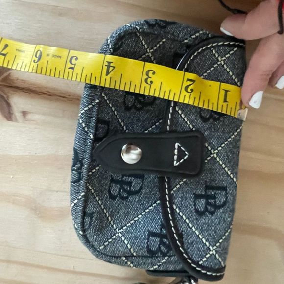 Dooney and Bourke coin clutch wallet bag monogram - Picture 5 of 9